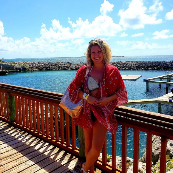 Meet your Posher, Anna - Picture 1 of 1